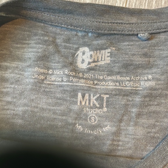 Bowie Classic T with Cuffed Sleeves . - Picture 7 of 10